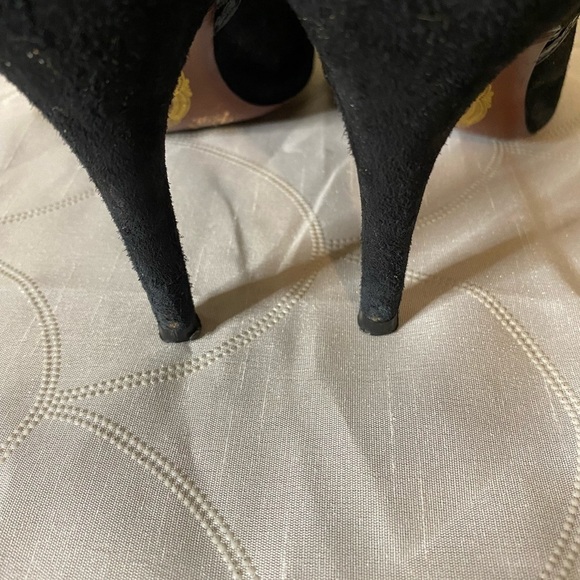 Ellie Tahari Suede Peep Toe Stiletto Heel - Picture 11 of 13